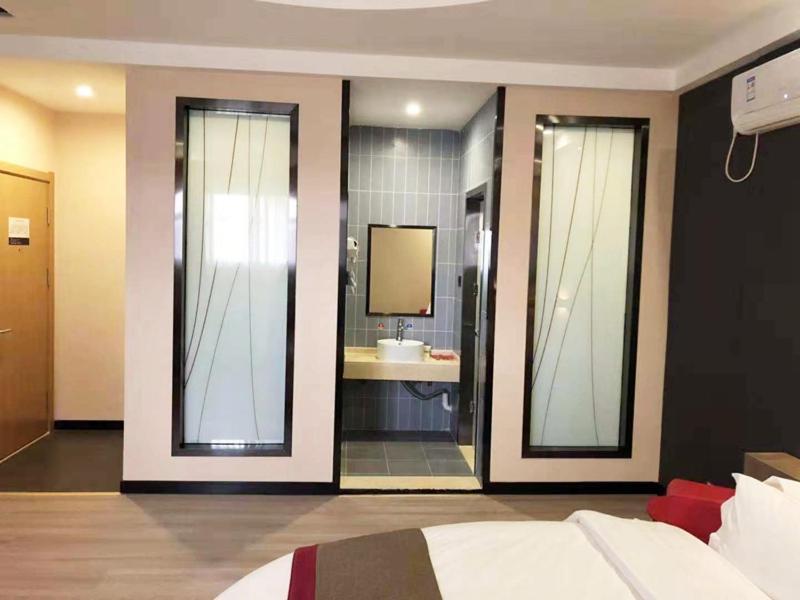 Thank Inn Plus Hotel Hebei Shijiazhuang Zhengding New District International Small Commodity City Екстер'єр фото